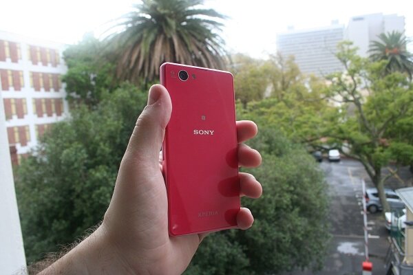 REVIEW: Sony Xperia Z1 Compact
